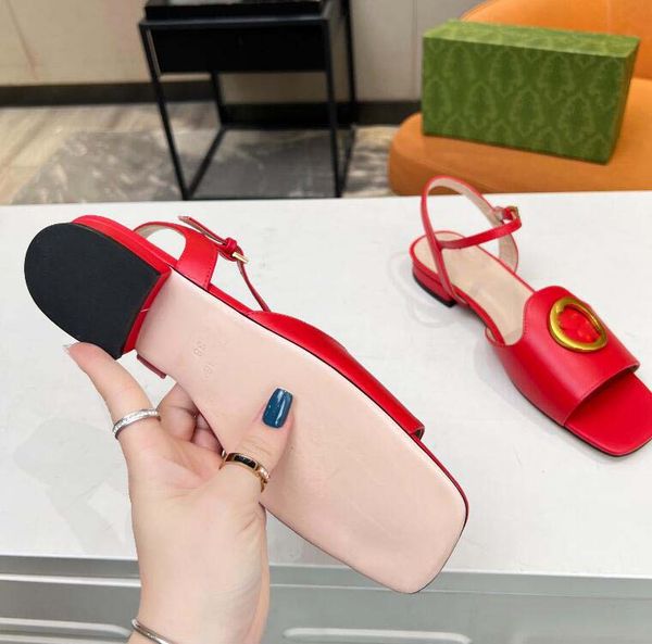 designer slippers lady leather sandals men women flip flops summer beach flat slipper size 35-43, Black
designer slippers lady leather sandals men women flip flops summer beach flat slipper size 35-43, Black