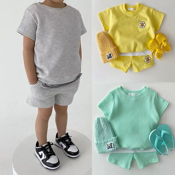 clothing sets summer children's clothing baby candy color solid color suit boys and girls short sleeved t-shirt shorts casual sports tw, White
clothing sets summer children's clothing baby candy color solid color suit boys and girls short sleeved t-shirt shorts casual sports tw, White