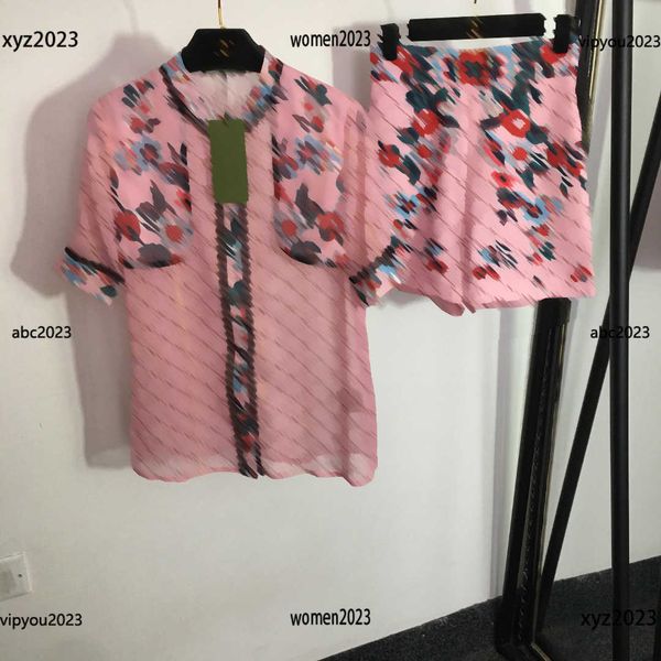 luxury womens designer clothing tracksuits sports suits 2pcs bright silk blended mother print short sleeved and high waisted shorts, Gray
luxury womens designer clothing tracksuits sports suits 2pcs bright silk blended mother print short sleeved and high waisted shorts, Gray