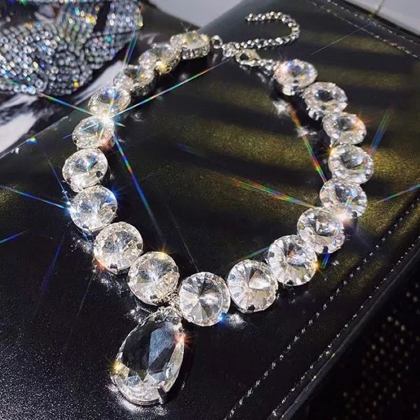 pendant necklaces super flash crystal clavicle chain chocker neck jewelry female 230504, Silver
pendant necklaces super flash crystal clavicle chain chocker neck jewelry female 230504, Silver