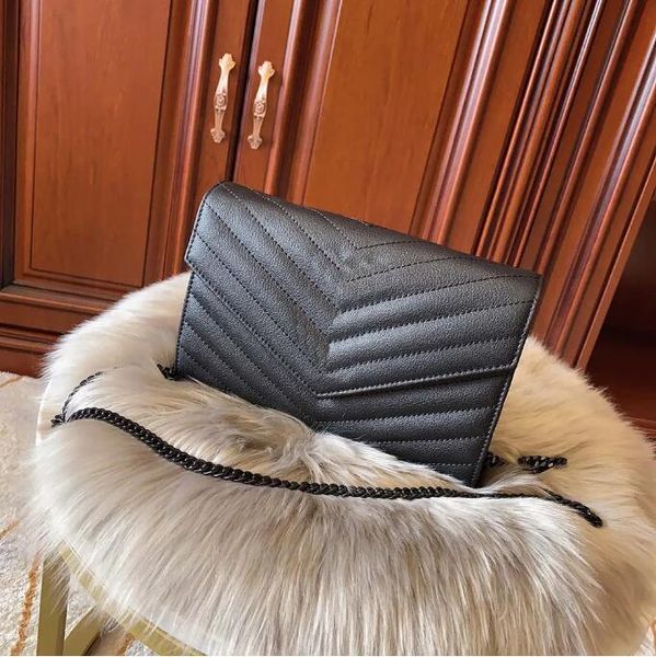 envelope medium chain bag designer handbags crossbody shoulder bags luxurys women brand leather purses
envelope medium chain bag designer handbags crossbody shoulder bags luxurys women brand leather purses