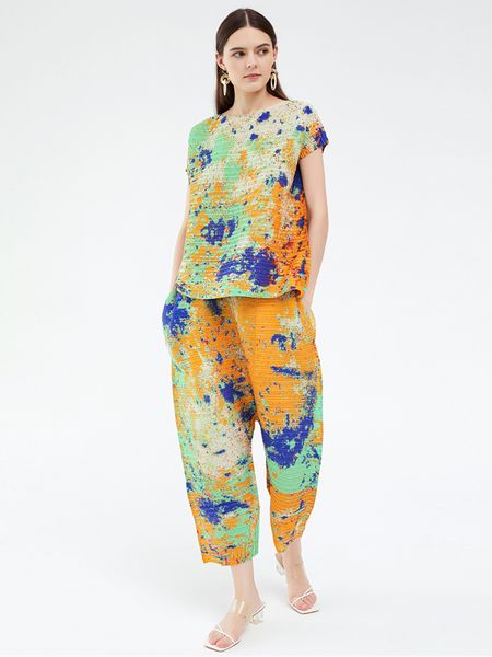 womens two piece pants miyake pleats summer aesthetic splash ink printed sets loose wide leg harem designer women clothing 230505, White
womens two piece pants miyake pleats summer aesthetic splash ink printed sets loose wide leg harem designer women clothing 230505, White