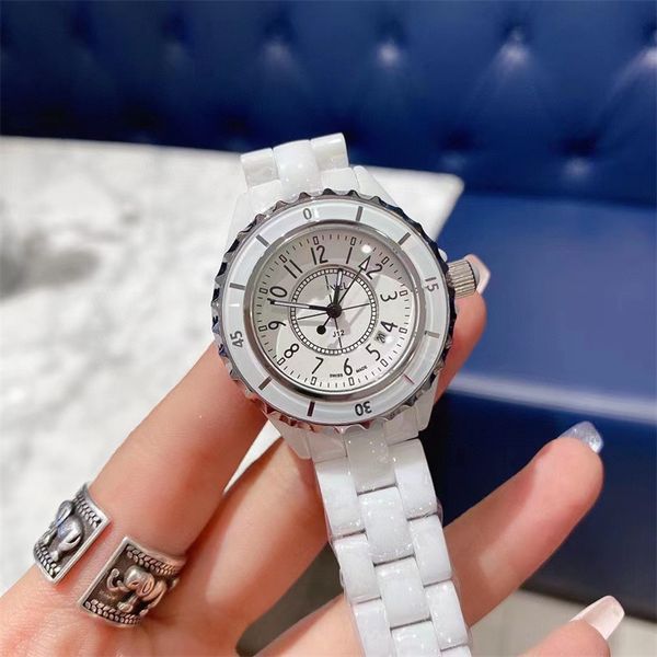 xiaoxiangfeng classic j12 ceramic watch fashion mens and womens quartz couple watch 520 gift, Slivery;golden
xiaoxiangfeng classic j12 ceramic watch fashion mens and womens quartz couple watch 520 gift, Slivery;golden