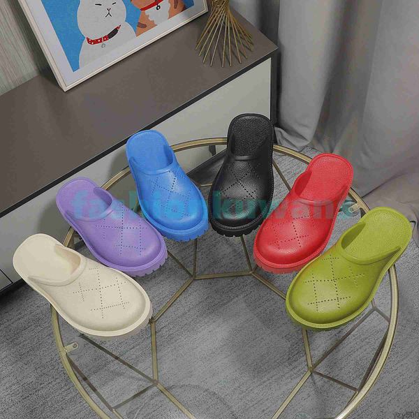 luxury womens slippers perforated slip-on platform rubber mules sandals designer mens beach sandal black purple ivory green fashion summer s
luxury womens slippers perforated slip-on platform rubber mules sandals designer mens beach sandal black purple ivory green fashion summer s