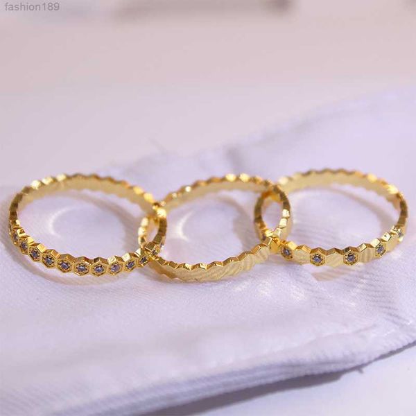 honeycomb designer luxury 18k gold band rings shining stone crystal fashion charm jewelry ring for men women lovers gift, Silver
honeycomb designer luxury 18k gold band rings shining stone crystal fashion charm jewelry ring for men women lovers gift, Silver