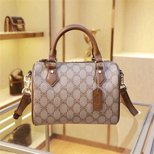 purses boston pillow bag premium handheld women's bag 2023 autumn/winter new fashion one shoulder crossbody bag
purses boston pillow bag premium handheld women's bag 2023 autumn/winter new fashion one shoulder crossbody bag