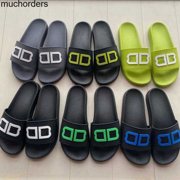 2023 summer paris glow slippers men and women couples casual stereoscopic mother wears skid resistant beach slippers, Black
2023 summer paris glow slippers men and women couples casual stereoscopic mother wears skid resistant beach slippers, Black