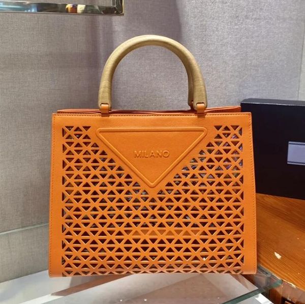 designer bag women handbag totes shopping handmade straw shoulder bags hollow out purse ladies summer travel beach handbags messenger fashio
designer bag women handbag totes shopping handmade straw shoulder bags hollow out purse ladies summer travel beach handbags messenger fashio