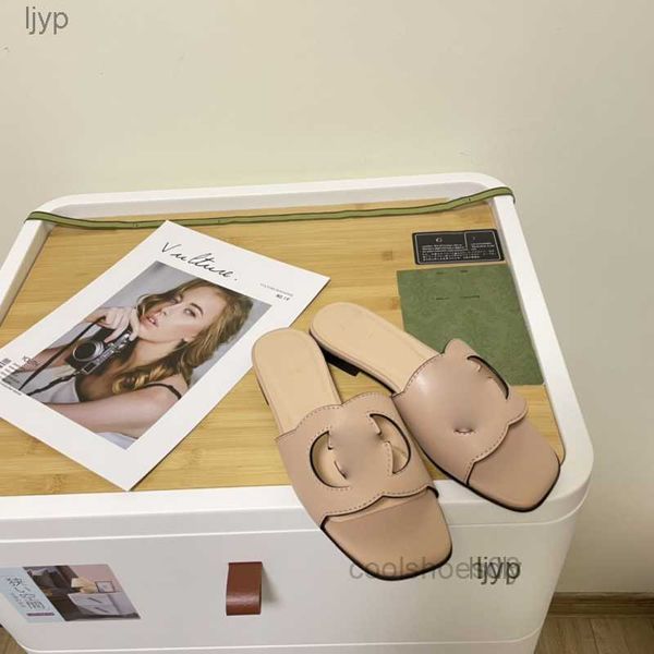 2023 designer slipper new arrival colorful style level comfortable feeling of foot with original package 35-41, Black
2023 designer slipper new arrival colorful style level comfortable feeling of foot with original package 35-41, Black