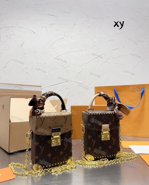 classic style women bags real leather women handbags designer bags 100% women shoulder bag chain crossbody bags trunk evening small box tote
classic style women bags real leather women handbags designer bags 100% women shoulder bag chain crossbody bags trunk evening small box tote