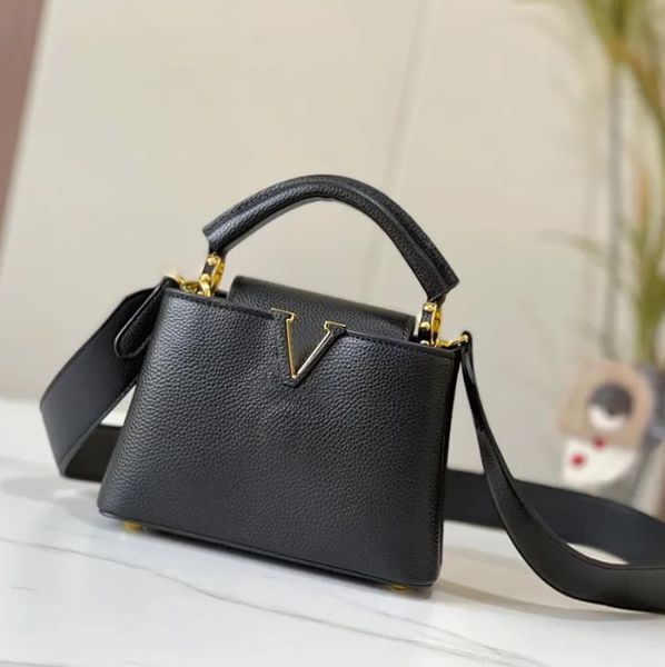fashion designer cap ucines mini bag shoulder bag handbag women taurillon leather tote cross body designers bags
fashion designer cap ucines mini bag shoulder bag handbag women taurillon leather tote cross body designers bags