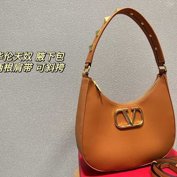 designer women bags luxurys valentions handbag big v new double shoulder crossbody zipper color underarm bag size 28.18cm 1 kofs
designer women bags luxurys valentions handbag big v new double shoulder crossbody zipper color underarm bag size 28.18cm 1 kofs