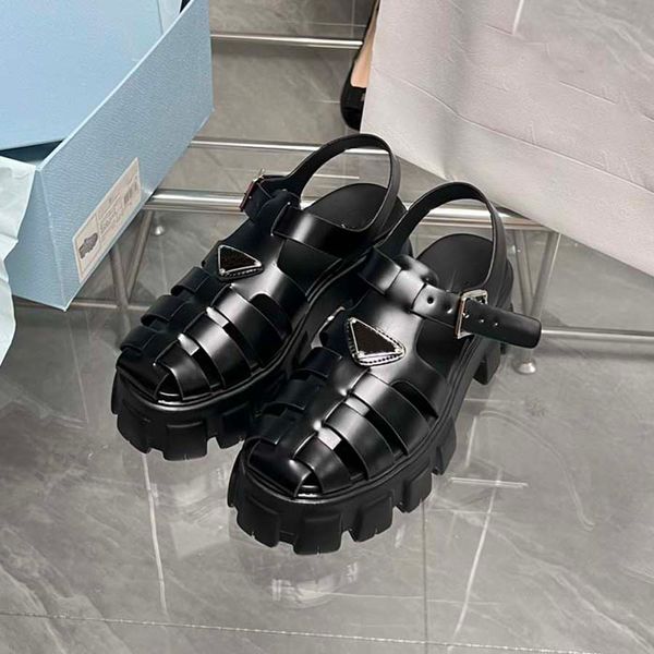 2023 leather slippers platform sandals triangle logo flat sandals women's slippers classic women's platform sandals with logo non-, Black
2023 leather slippers platform sandals triangle logo flat sandals women's slippers classic women's platform sandals with logo non-, Black