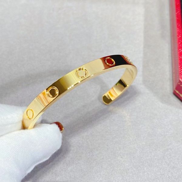 fashion women's bracelets simple bracelets designer screw bracelets 18k gold jewelry 316 stainless steel factory wholesale, Golden;silver
fashion women's bracelets simple bracelets designer screw bracelets 18k gold jewelry 316 stainless steel factory wholesale, Golden;silver