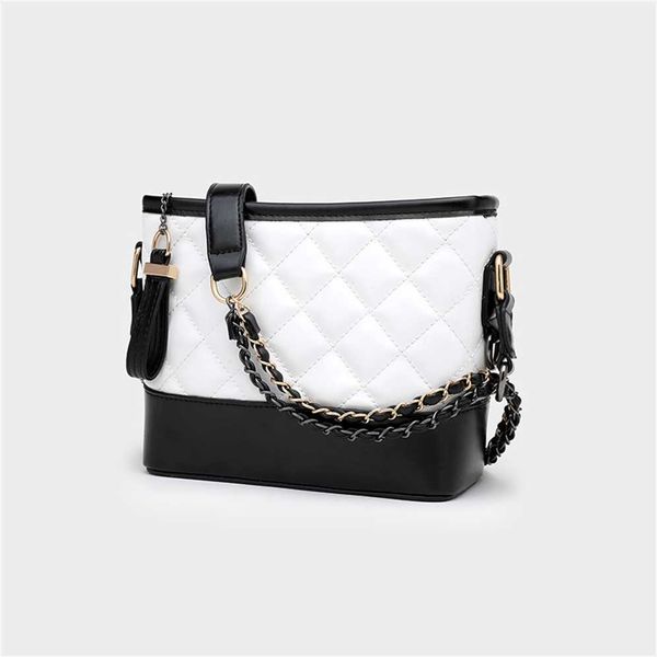 70% off purses baobao 2023 new fashion lingge chain small fragrance wind one shoulder oblique straddle wanderer bag
70% off purses baobao 2023 new fashion lingge chain small fragrance wind one shoulder oblique straddle wanderer bag