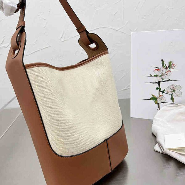 contrast panel bucket bag women vintage handbag shoulder leather luxury designer brand crossbody female shopping tote 220323
contrast panel bucket bag women vintage handbag shoulder leather luxury designer brand crossbody female shopping tote 220323