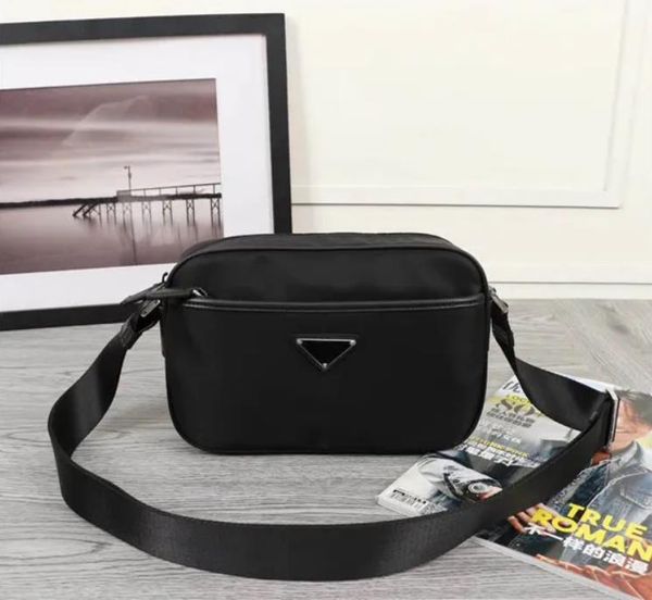 global classic luxury package canvas leather bag cowhide men's shoulder quality handbag size
global classic luxury package canvas leather bag cowhide men's shoulder quality handbag size