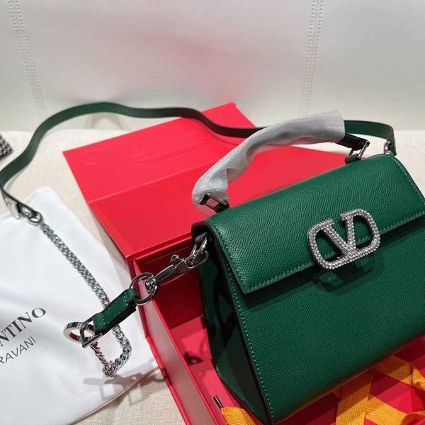 v designer valentions women rhinestone bags luxurys handbag women's bag light style chain shoulder crossbody 18.13cm 1 bquk
v designer valentions women rhinestone bags luxurys handbag women's bag light style chain shoulder crossbody 18.13cm 1 bquk