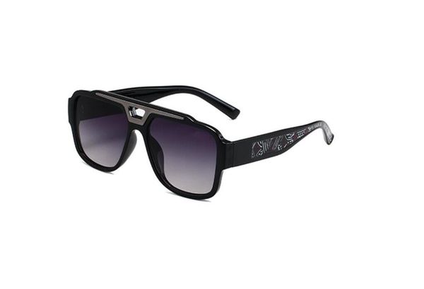 1pcs fashion round sunglasses eyewear sun glasses designer brand black metal frame dark 50mm glass lenses for mens womens better aay34, White;black
1pcs fashion round sunglasses eyewear sun glasses designer brand black metal frame dark 50mm glass lenses for mens womens better aay34, White;black