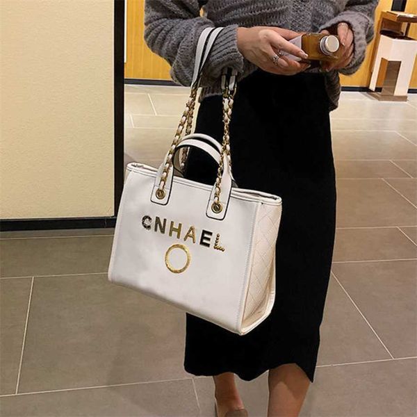 luxury fashion handbags beach bags brand metal badge tote bag small evening handbag female capacity large leather one shoulder backpack fact
luxury fashion handbags beach bags brand metal badge tote bag small evening handbag female capacity large leather one shoulder backpack fact