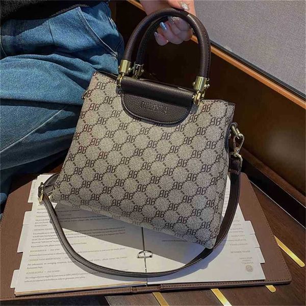 bag women's new version fashion versatile large capacity hand multi-layer sling single shoulder messenger bag purse black friday
bag women's new version fashion versatile large capacity hand multi-layer sling single shoulder messenger bag purse black friday