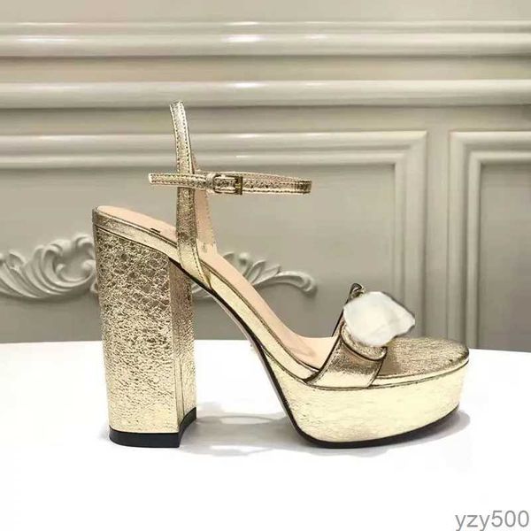 gg new luxury high heels leather sandal suede mid-heel 11cm women designer sandals high heels summe rwomen sandals size 35-42''gg&, Black
gg new luxury high heels leather sandal suede mid-heel 11cm women designer sandals high heels summe rwomen sandals size 35-42''gg&, Black