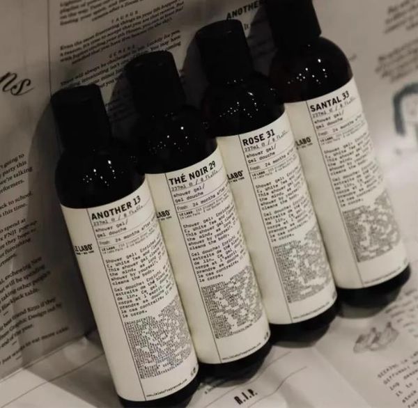 labo moisturizing shower gel with 237ml santal 33 rose 31 another 13 lys 41 skincare body wash bath
labo moisturizing shower gel with 237ml santal 33 rose 31 another 13 lys 41 skincare body wash bath