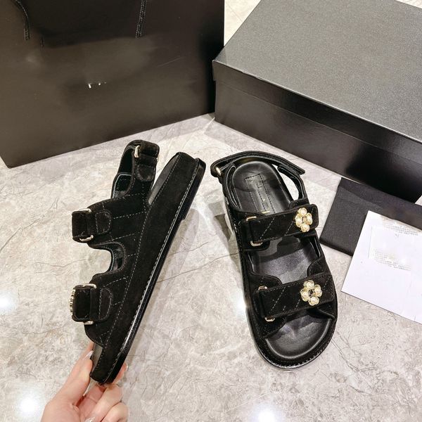 designer cc beach shoes luxury flat sandals fashion women leather channel slides woman outdoors casual summer slippers 5434
designer cc beach shoes luxury flat sandals fashion women leather channel slides woman outdoors casual summer slippers 5434