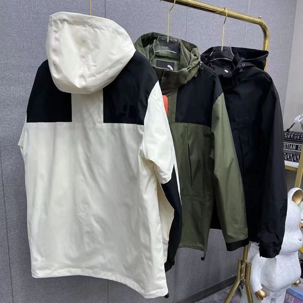 2023 designer mens jacket spring autumn coat fashion hooded jackets sports windbreaker casual zipper coats man outerwear clothing, Black;brown
2023 designer mens jacket spring autumn coat fashion hooded jackets sports windbreaker casual zipper coats man outerwear clothing, Black;brown