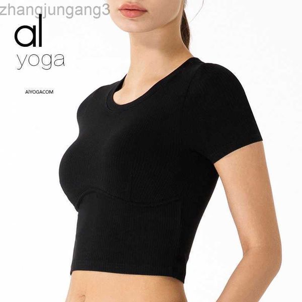 desginer alo yoga t shirt spring/summer new sports short sleeves with chest cushion fitness suit women's running t-shirt beautiful back, White 
desginer alo yoga t shirt spring/summer new sports short sleeves with chest cushion fitness suit women's running t-shirt beautiful back, White