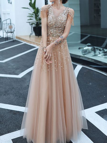 2023 evening dresses champagne gold long prom gowns tulle with shining beading sequins party wearing, Black;red
2023 evening dresses champagne gold long prom gowns tulle with shining beading sequins party wearing, Black;red