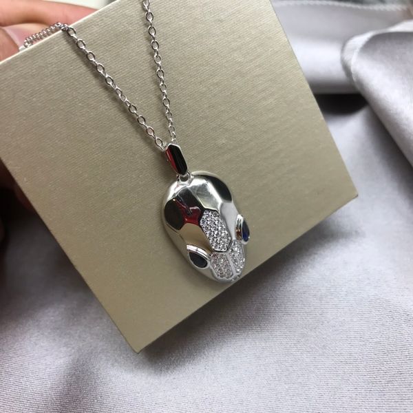 fine art snake head diamond pendant necklace in 18k titanium steel with colour retention trendy fashion necklace for men and women for every, Silver
fine art snake head diamond pendant necklace in 18k titanium steel with colour retention trendy fashion necklace for men and women for every, Silver