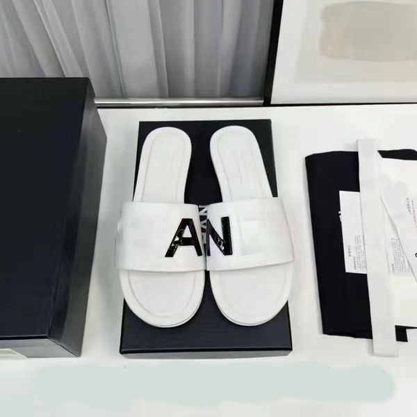 slippers 2023 summer designer women's luxury new net celebrity fashion letter high-quality flat women's sandals flip-flops beach s, Black
slippers 2023 summer designer women's luxury new net celebrity fashion letter high-quality flat women's sandals flip-flops beach s, Black