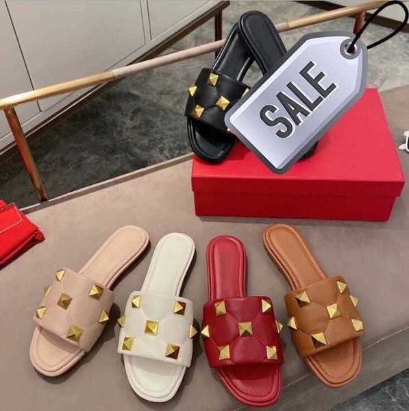 2021 women slippers summer beach genuine leather rivet slipper flip flops sandals woman casual flat slides with box large size35-42, Black
2021 women slippers summer beach genuine leather rivet slipper flip flops sandals woman casual flat slides with box large size35-42, Black