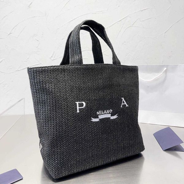 2023 hand-woven designer straw bag hollow handbag custom summer mesh straw handbag paper straw beach bag women
2023 hand-woven designer straw bag hollow handbag custom summer mesh straw handbag paper straw beach bag women