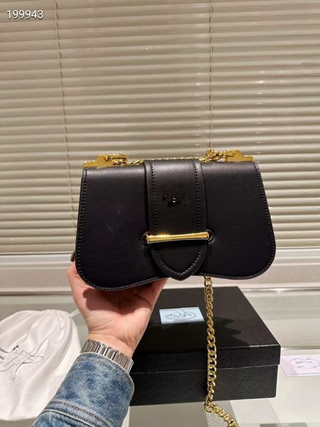 brand designer crossbody bagfashion fashion bagsbagchain bag luxury brand leather handbag chain design shoulder bag women's luxury fash
brand designer crossbody bagfashion fashion bagsbagchain bag luxury brand leather handbag chain design shoulder bag women's luxury fash