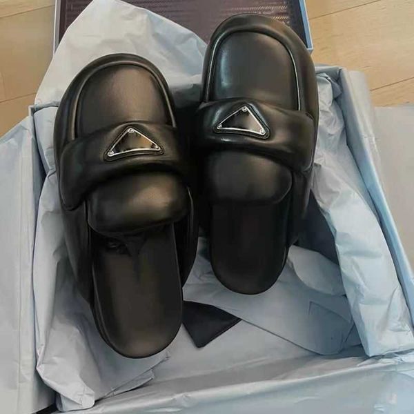 soft leather slides slippers womens designer platform sandals women bread slipper fashion flat slide luxury summer beach sandal casual shoes, Black
soft leather slides slippers womens designer platform sandals women bread slipper fashion flat slide luxury summer beach sandal casual shoes, Black