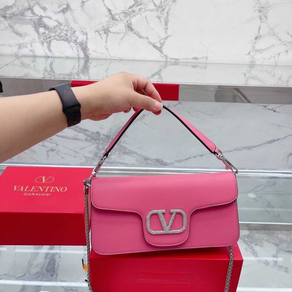 valentiones women bags luxurys beauty handbag package designer chain shoulder women's net red vakg
valentiones women bags luxurys beauty handbag package designer chain shoulder women's net red vakg
