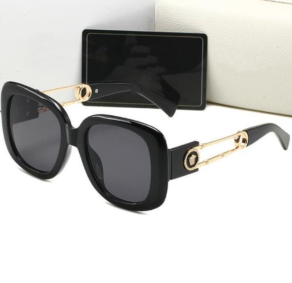 1pcs fashion round sunglasses eyewear sun glasses designer brand black metal frame dark 50mm glass lenses for mens womens better aa75, White;black
1pcs fashion round sunglasses eyewear sun glasses designer brand black metal frame dark 50mm glass lenses for mens womens better aa75, White;black