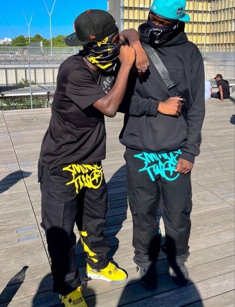 mens pants street pop harajuku style cargo overalls y2k hiphop retro joker straight wideleg big pocket loose 230504, Black
mens pants street pop harajuku style cargo overalls y2k hiphop retro joker straight wideleg big pocket loose 230504, Black