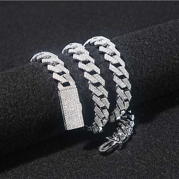 iced out 925 silver hip hop jewelry moissanite bust down lab grown diamond fashion jewelry 10k 14k necklace miami cuban chain
iced out 925 silver hip hop jewelry moissanite bust down lab grown diamond fashion jewelry 10k 14k necklace miami cuban chain