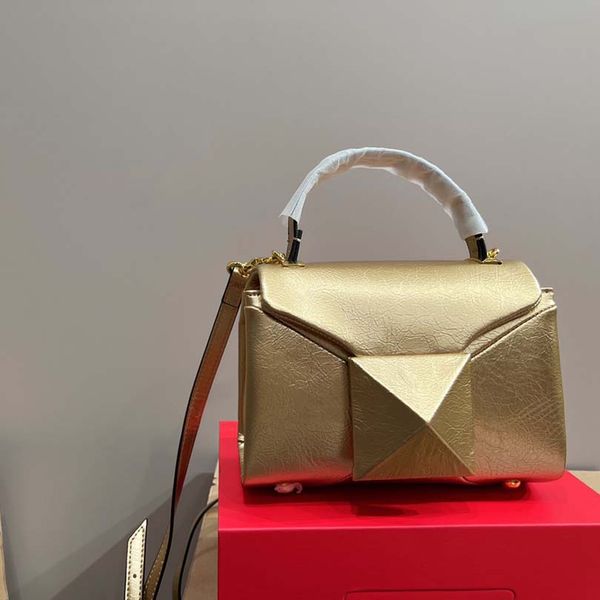 5a designer handbag luxury bag brand shoulder bags women purse crossbody bags derma cosmetic tote messager wallet by fen s336 007
5a designer handbag luxury bag brand shoulder bags women purse crossbody bags derma cosmetic tote messager wallet by fen s336 007
