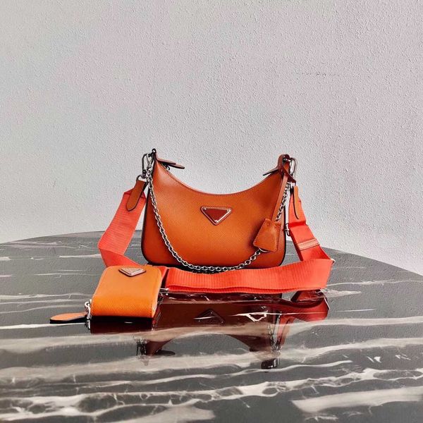 high-quality fashion shoulder bag classic detachable with keychain women diagonal diagonal bag purse r hand carry/underarm bags
high-quality fashion shoulder bag classic detachable with keychain women diagonal diagonal bag purse r hand carry/underarm bags