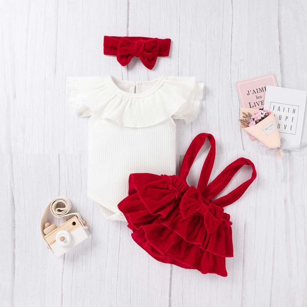 clothing sets newborn baby girls lovely clothes sets 3pcs flying sleeve ruffled romper velvet suspender shorts headband 0-24m aa230504, White
clothing sets newborn baby girls lovely clothes sets 3pcs flying sleeve ruffled romper velvet suspender shorts headband 0-24m aa230504, White