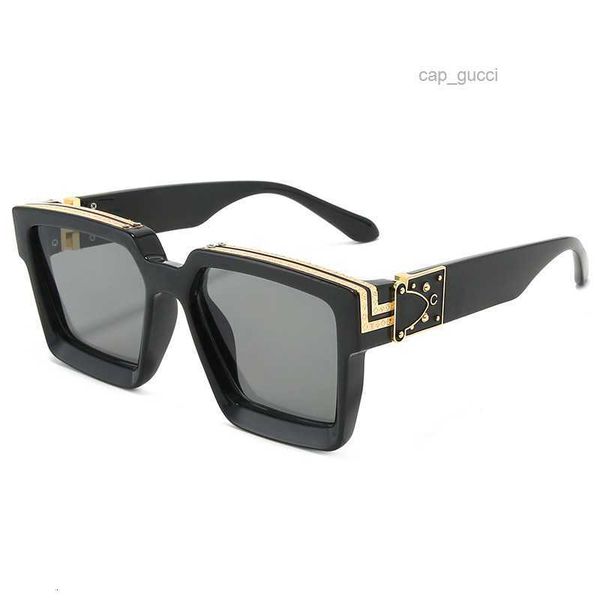 luxury designer millionaire sunglasses for men and women square full frame vintage 1165 1.1 shiny gold good sell plated 96006, White;black
luxury designer millionaire sunglasses for men and women square full frame vintage 1165 1.1 shiny gold good sell plated 96006, White;black