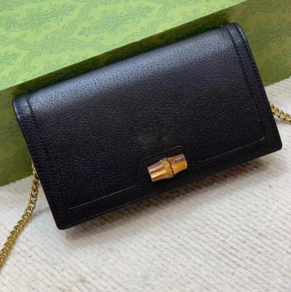 chain bag, bamboo stick bag, shoulder cross-body bag, leather cowhide flap, small square bag, simple casual leather women's bag
chain bag, bamboo stick bag, shoulder cross-body bag, leather cowhide flap, small square bag, simple casual leather women's bag