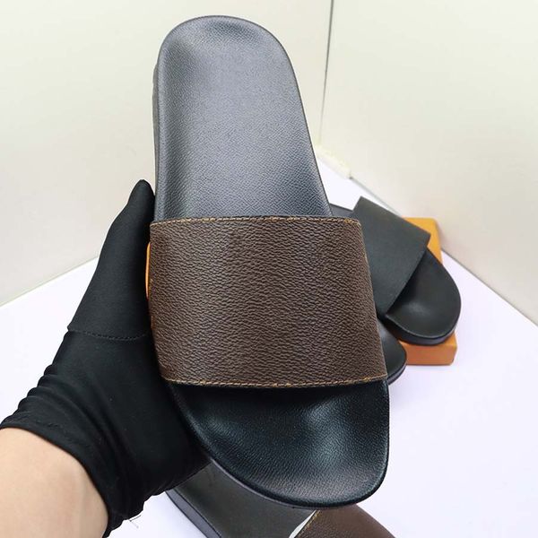 mule waterfront men women slide sandals designer shoes luxury slide summer fashion wide flat slippery thick sandals slipper flip flops12, Black
mule waterfront men women slide sandals designer shoes luxury slide summer fashion wide flat slippery thick sandals slipper flip flops12, Black