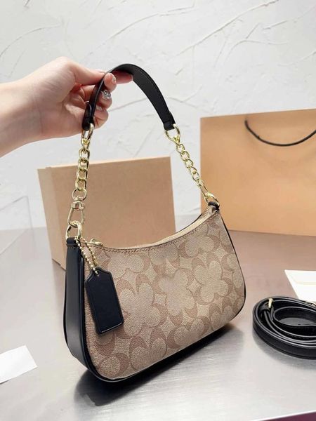 backpack style women bag luxury designer chain shoulder bags crossbody totes womens color contrast underarm handbag zipper multi
backpack style women bag luxury designer chain shoulder bags crossbody totes womens color contrast underarm handbag zipper multi