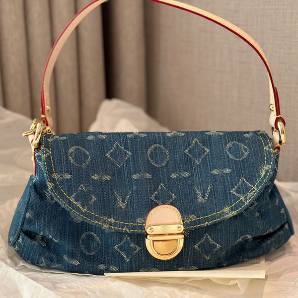 printed denim luxury underarm women designer bag quilted trend tote gold metal hardware adjustable leather strap portable shoulder handbag l
printed denim luxury underarm women designer bag quilted trend tote gold metal hardware adjustable leather strap portable shoulder handbag l