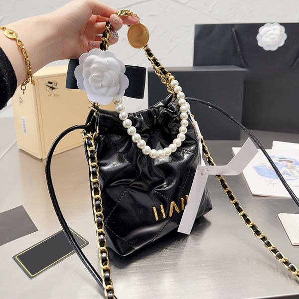 designer womens shopping bag 22 classic mini shoulder bag pearl chain coin charm leather hardware metal matelasse crossbody bags makeup case
designer womens shopping bag 22 classic mini shoulder bag pearl chain coin charm leather hardware metal matelasse crossbody bags makeup case